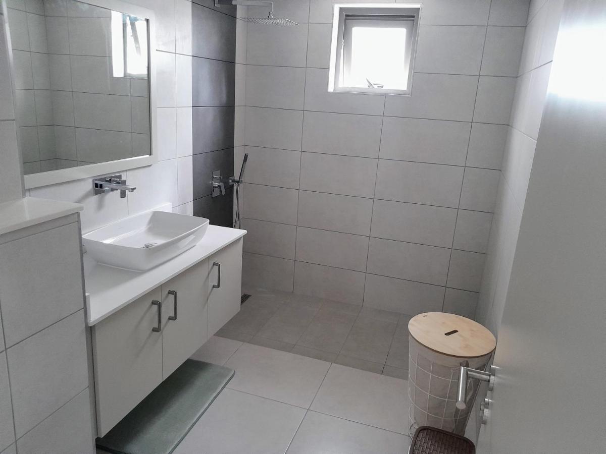 Joli Appartement Neuf, Route Cotiere Grand Baie Exterior photo